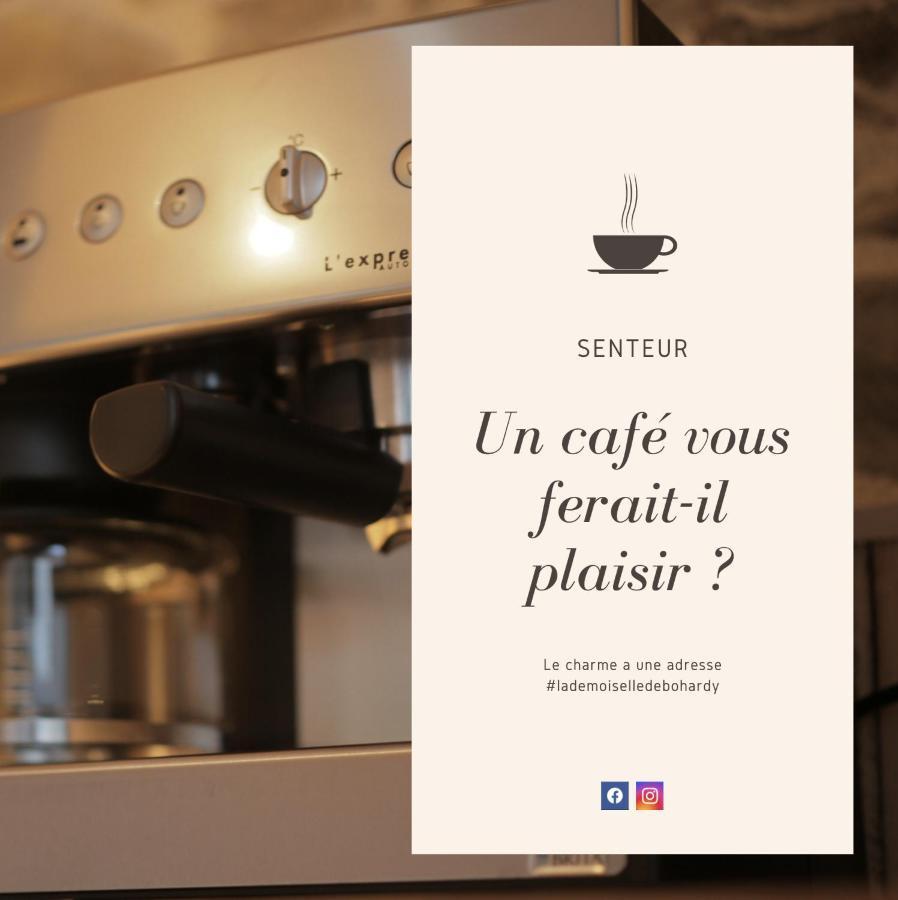 La Demoiselle De Bohardy Apartman Montrevault Kültér fotó